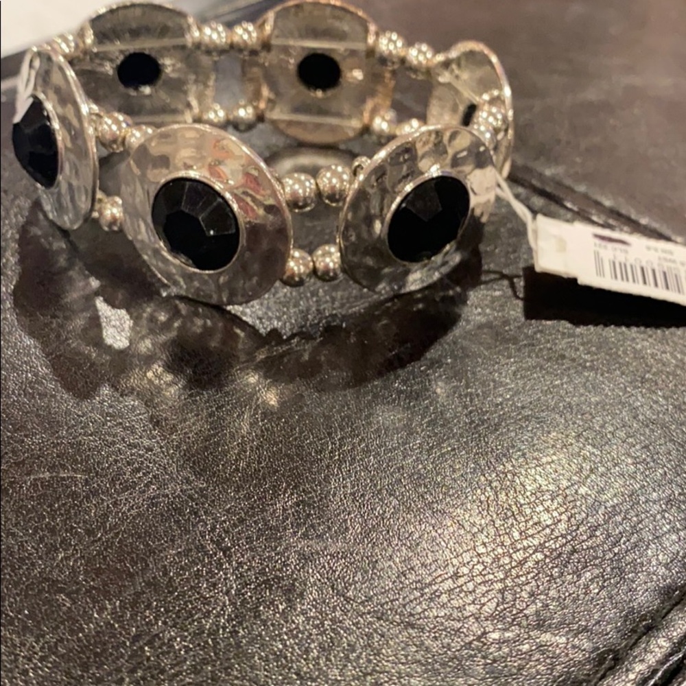 NWT Divinia Bracelet